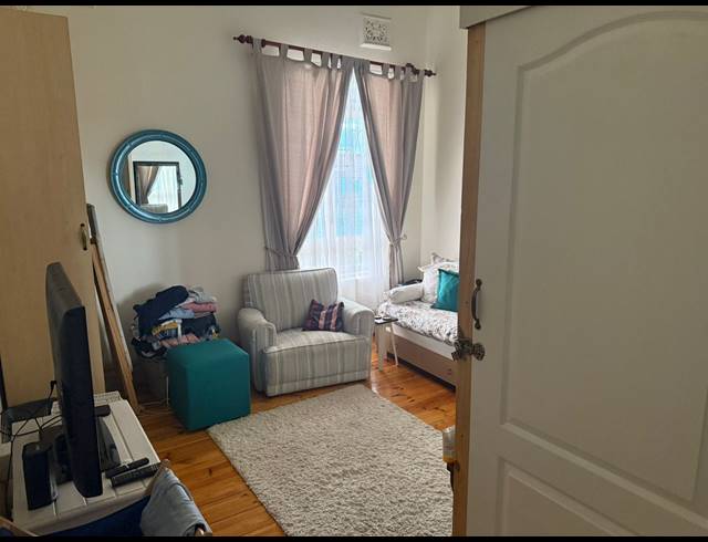 2 BEDROOM APARTMENT FOR SALE IN ESSENWOOD